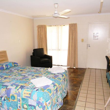 Rover Holiday Units Маккай Екстер'єр фото